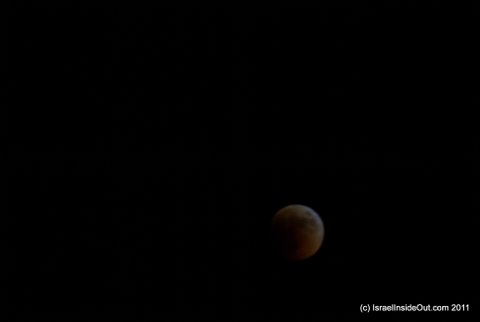 Full Lunar Eclipse over Jerusalem