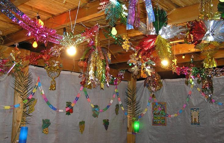 sukkot decorations