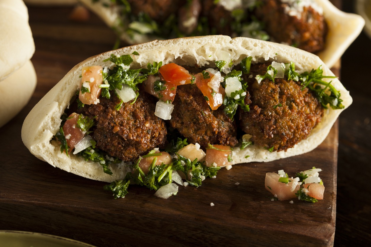 falafel in pita bread