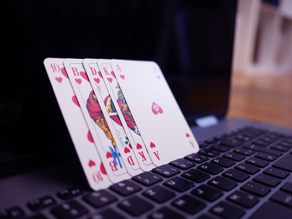 How Should You Choose an Online Gambling Site